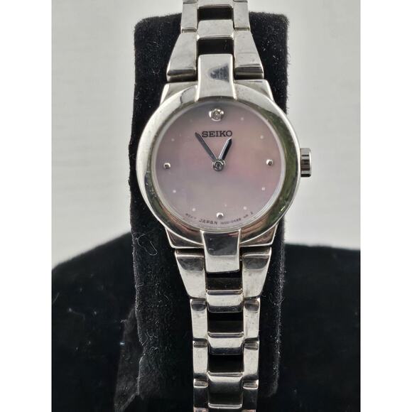 Seiko Accessories - Rare Lady's Seiko Rose 1N00-0GN0 Diamond Dial Quartz Watch New Battery Runs Mint